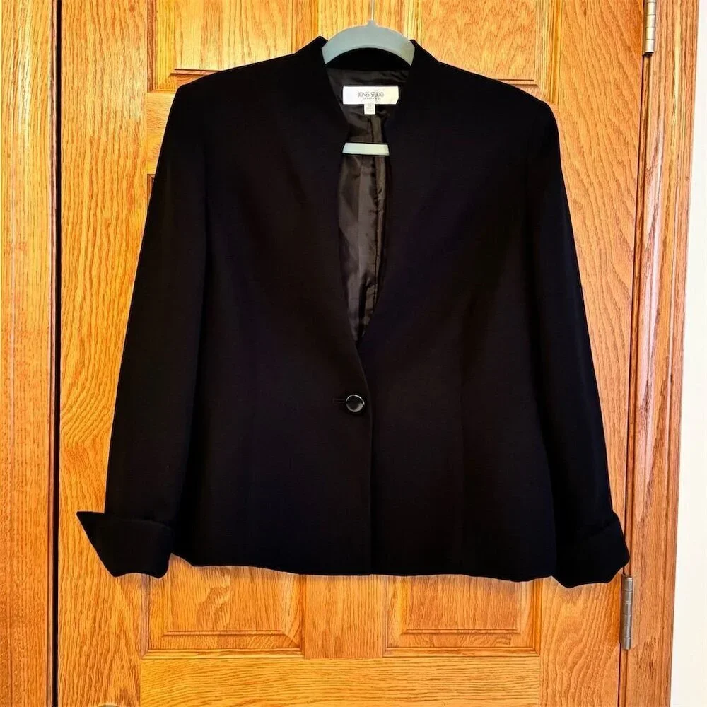 Jones Studio Women's Black Blazer Jacket Size 12 Formal Mid-Length